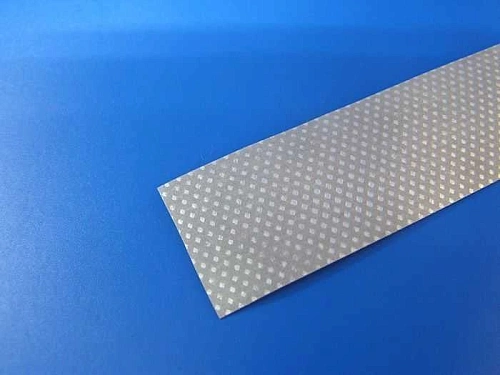 Лента 38 мм (8-10 мм) перфорированная для поликарбоната Лента 38 мм (8-10 мм) перфорированная для поликарбоната
