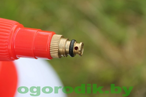Опрыскиватель ручной 1,5 л. Hecht 415V Опрыскиватель ручной 1,5 л. Hecht 415V