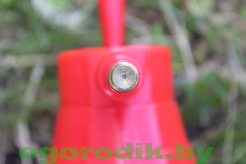 Опрыскиватель ручной 1,5 л. Hecht 415V Опрыскиватель ручной 1,5 л. Hecht 415V