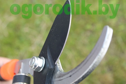 Сучкорез телескопический hecht 018LGG Сучкорез телескопический hecht 018LGG
