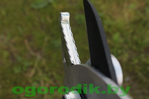 Сучкорез телескопический Hecht 020 ALGG Сучкорез телескопический Hecht 020 ALGG